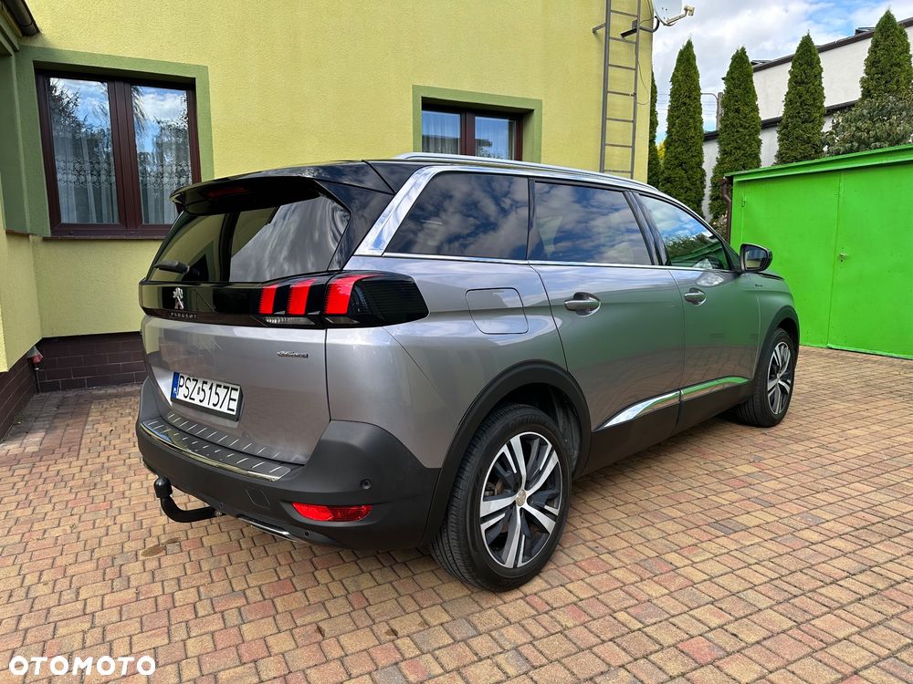Peugeot 5008 - 5