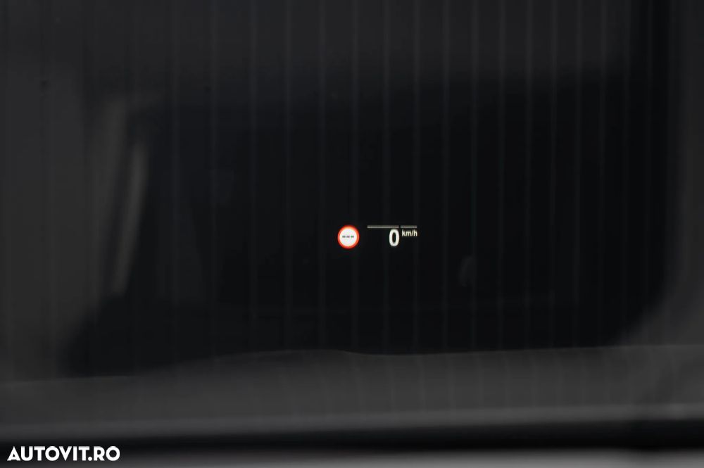BMW Seria 7 740d xDrive - 28