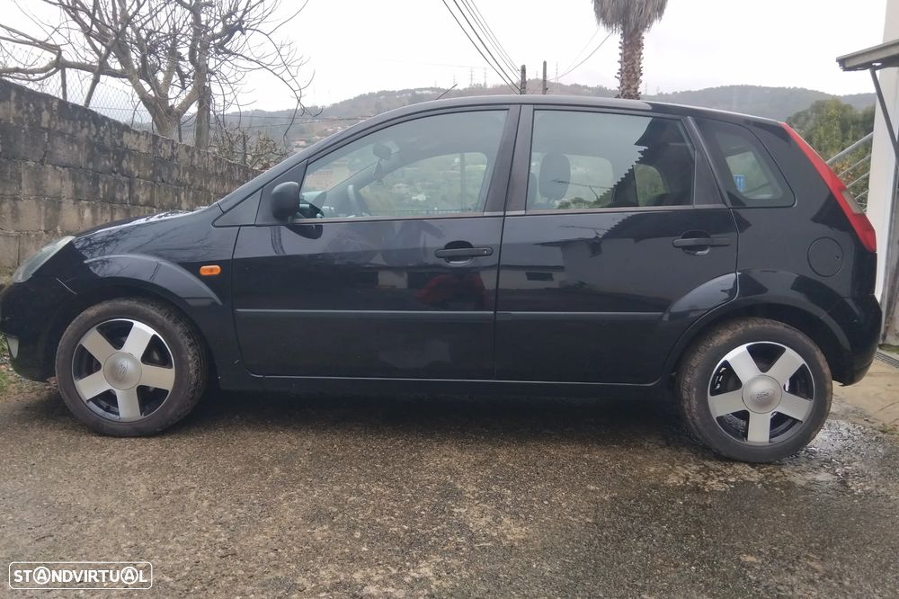 Ford Fiesta 1.25 Trend - 3