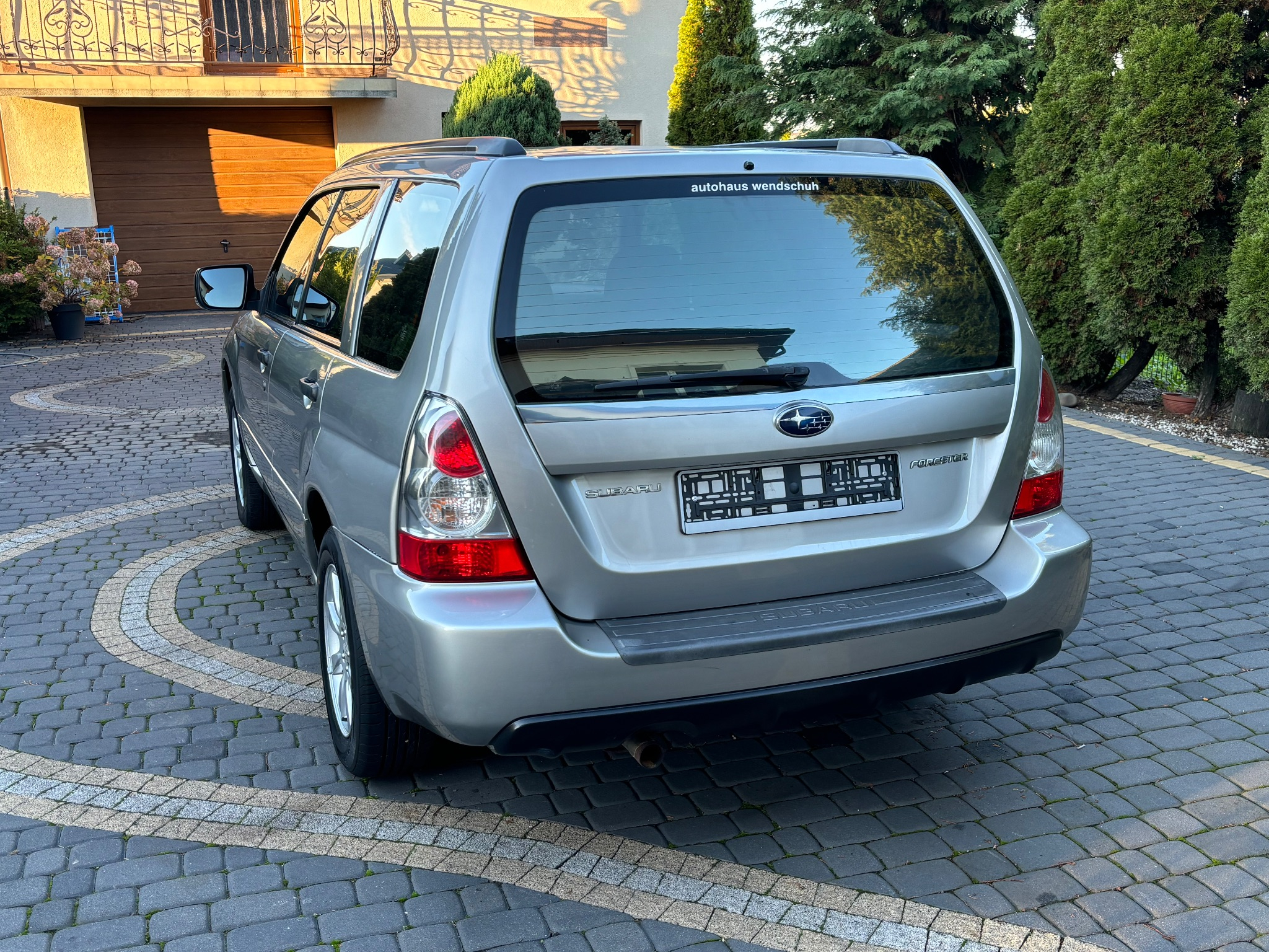 Subaru Forester 2.0 XL - 6