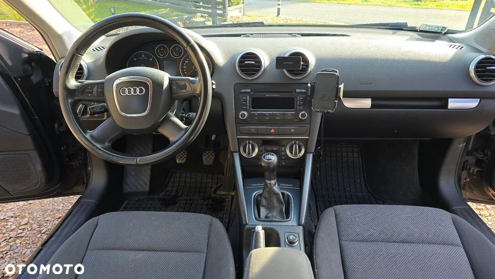 Audi A3 Sportback 2.0 TDI Attraction - 11