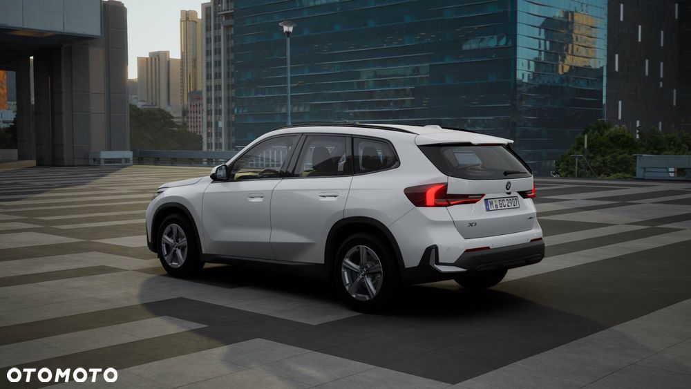 BMW X1 sDrive18i - 2
