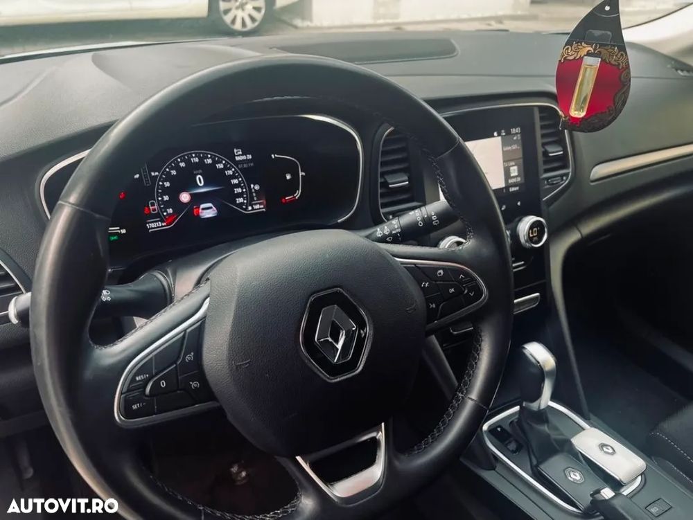 Renault Megane BLUE dCi 115 EDC EQUILIBRE - 7