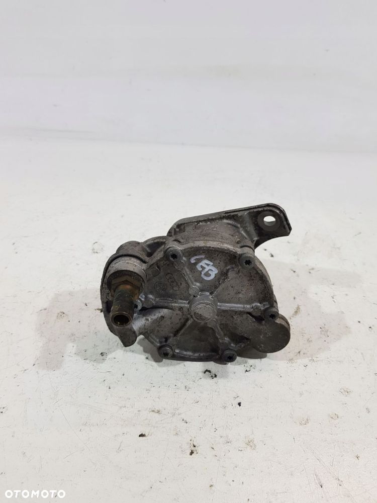 pompa vacum 076145100 vw crafter 2.5 tdi ceb - 2