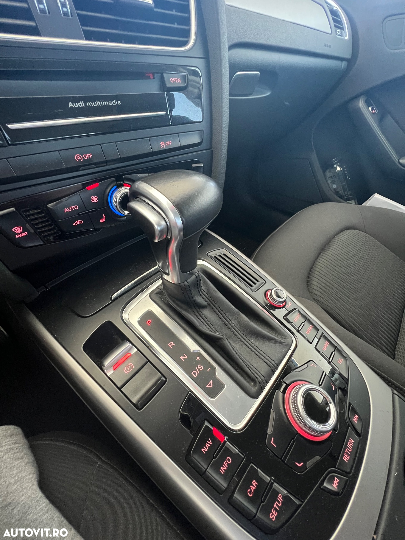 Audi A4 2.0 TDI Multitronic - 12
