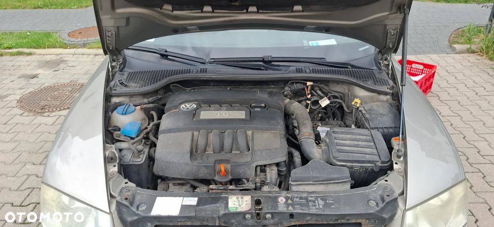 Skoda Octavia 1.6 - 10