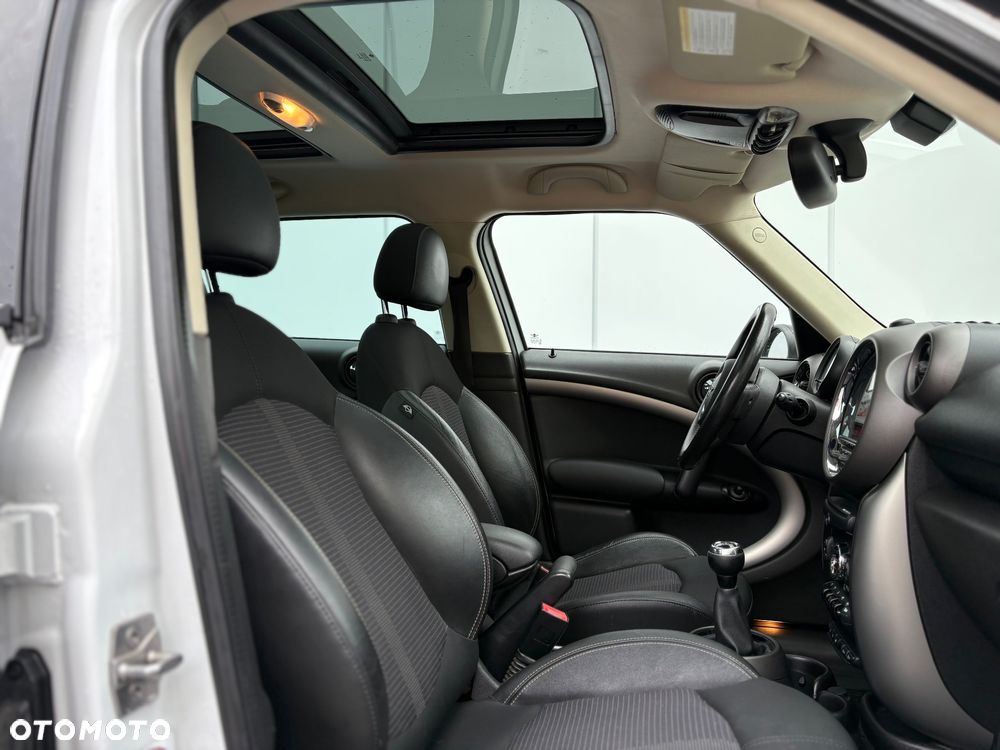 MINI Countryman Cooper D All4 - 18