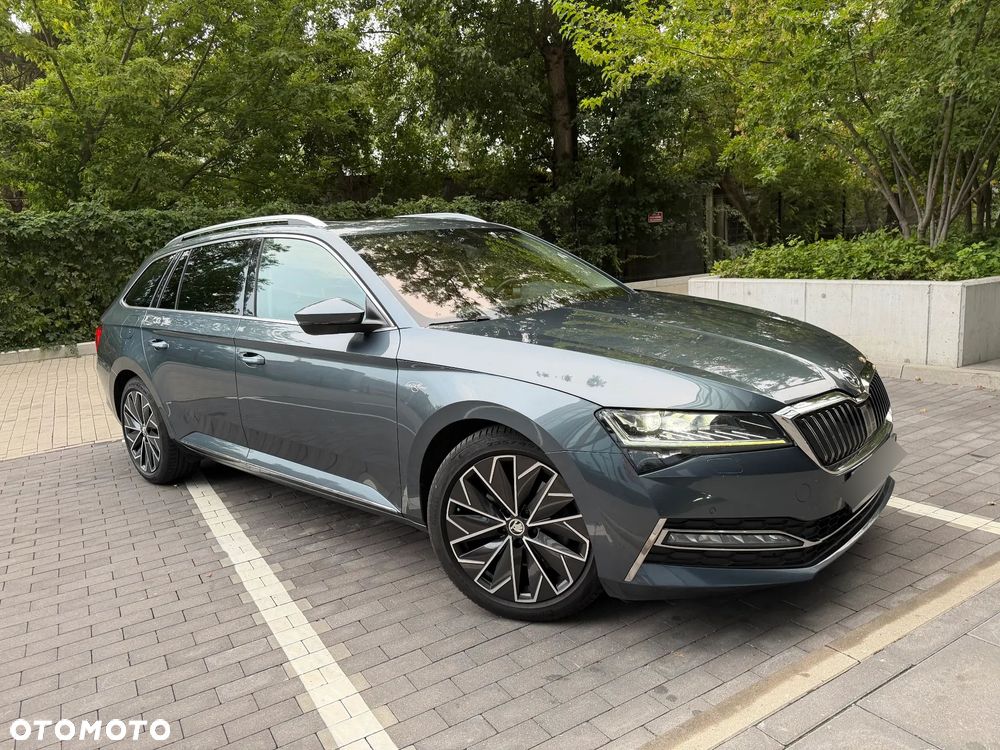 Skoda Superb 2.0 TDI SCR 4x4 L&K DSG - 2