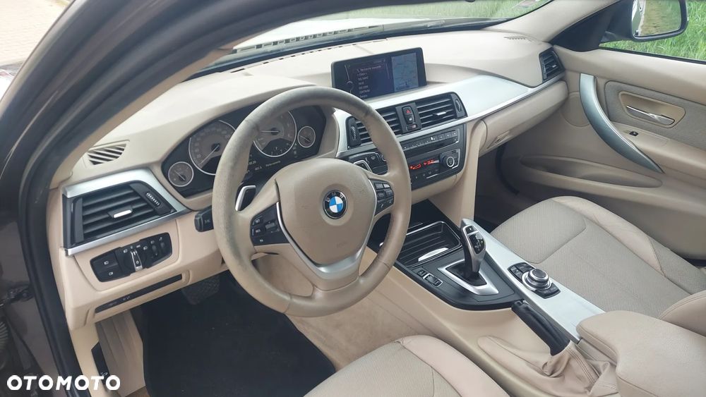 BMW Seria 3 320d Efficient Dynamic Edition Edition Luxury Line Purity - 12