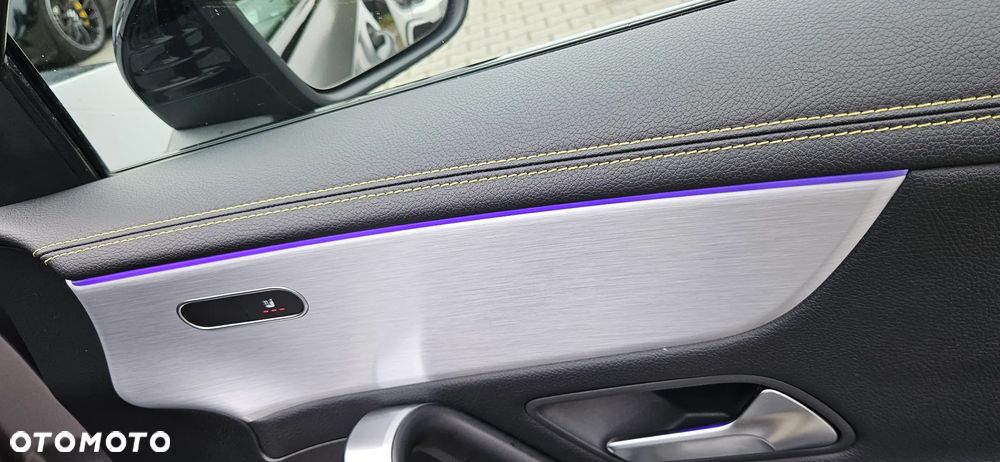 Mercedes-Benz Klasa A 200 d 8G-DCT Edition 19 - 34