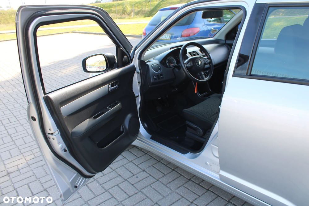 Suzuki Swift - 19