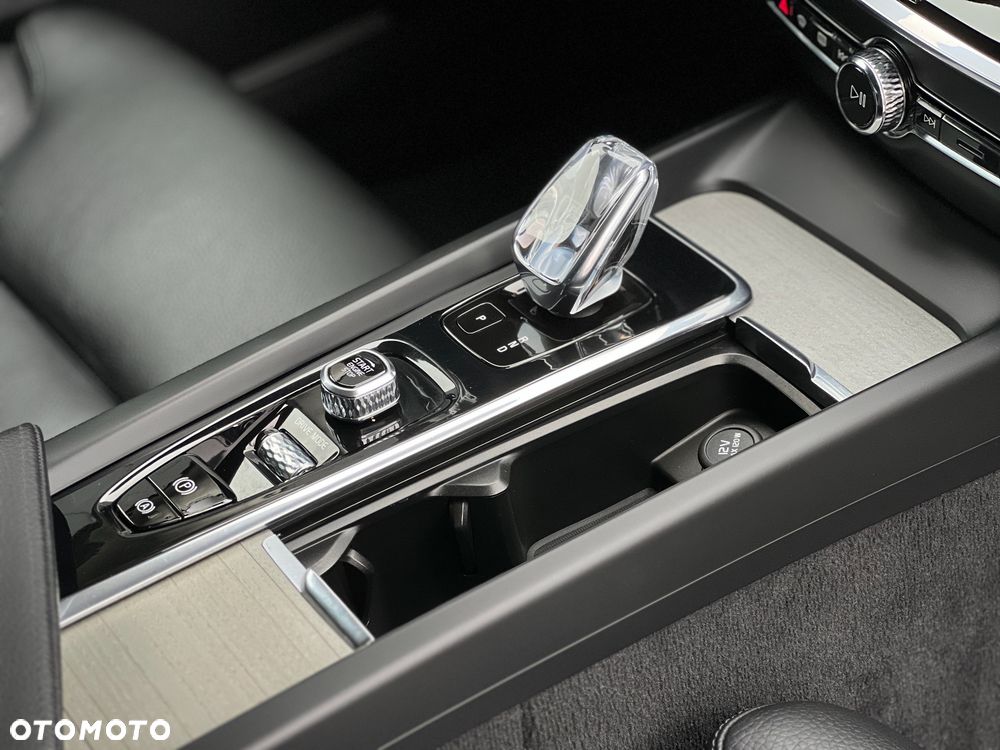 Volvo V60 B4 D Inscription - 38