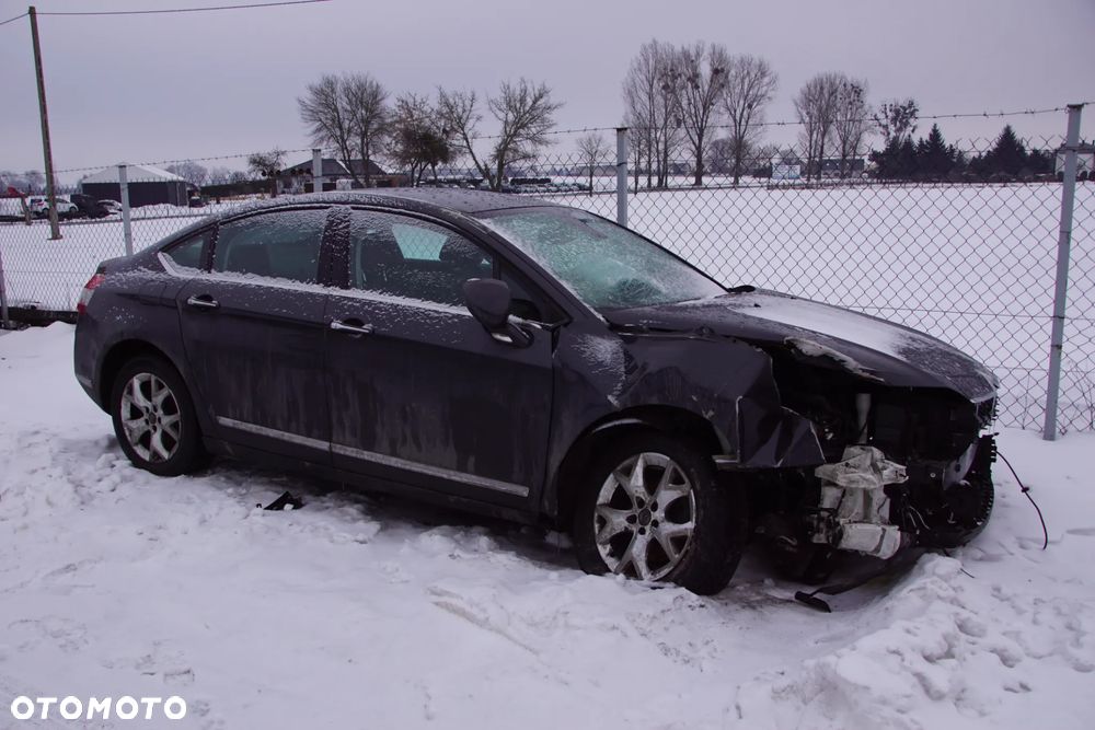 Auto na części - Citroen C5 II X7 Lift 2.0 HDI 163 KM RH02 20GF13 EEH 2011R Silnik Skrzynia Drzwi Klapa Zderzak Błotnik Lampa Lusterko Szyba Klamka Deska Kokpit Sterownik Moduł Czujnik Licznik Wyświetlacz Panel Kierownica - 2
