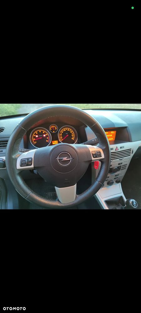 Opel Astra 1.8 - 23