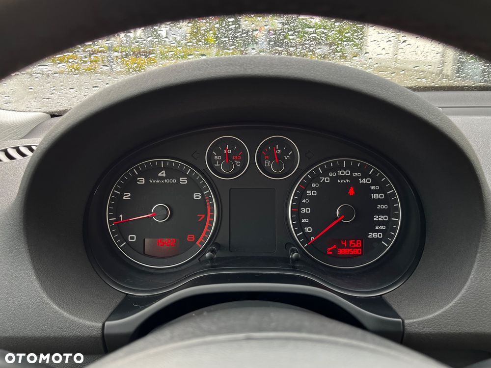 Audi A3 Sportback 1.6 Attraction - 10