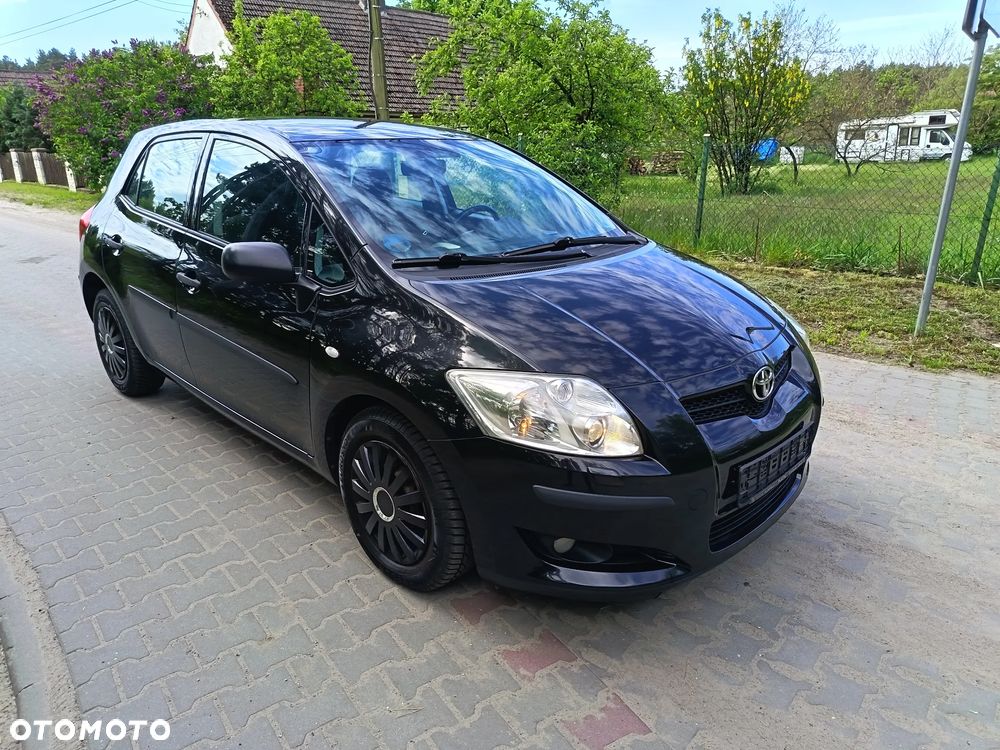 Toyota Auris 1.4 VVT-i Team - 2