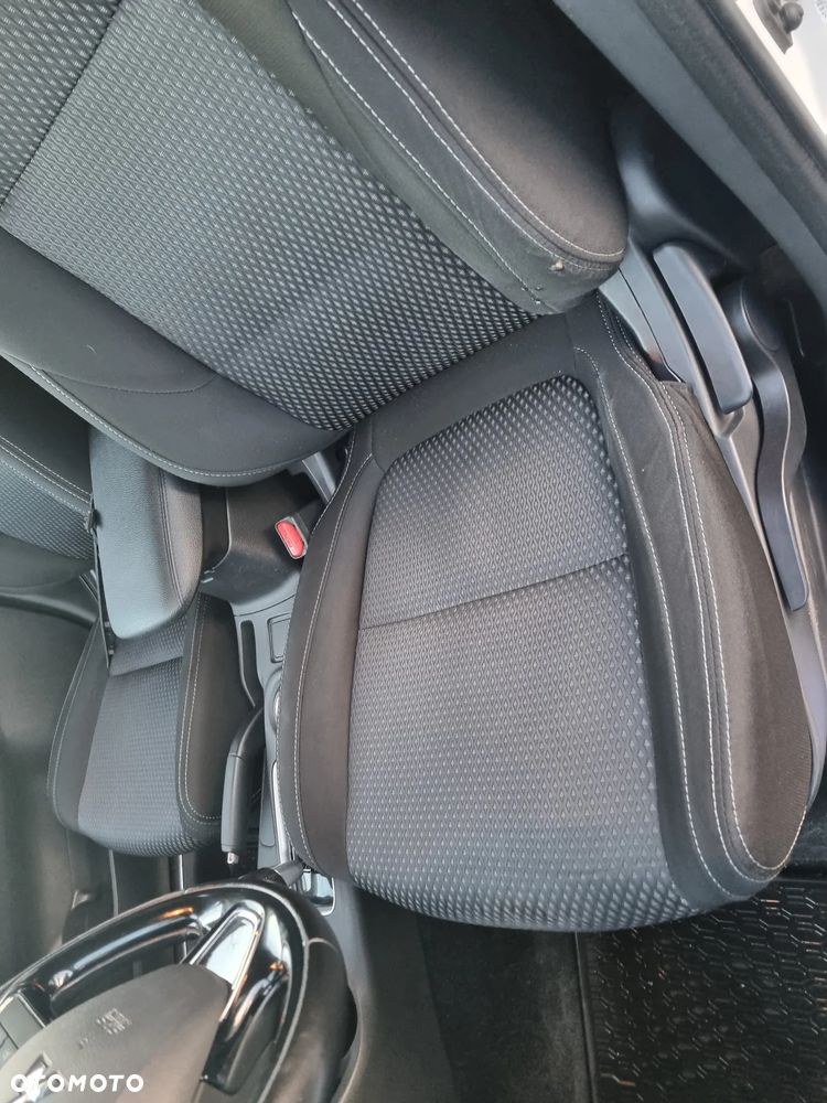 Mitsubishi Outlander 2.2 DID Intense + 4WD - 16