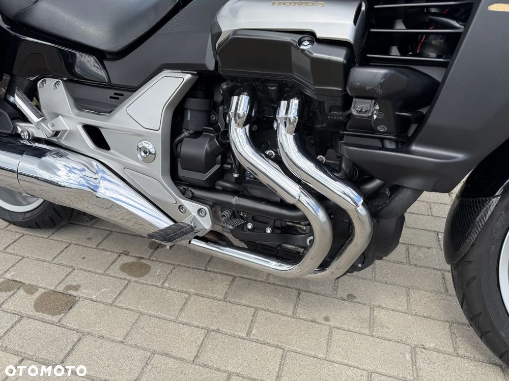 Honda CTX - 9