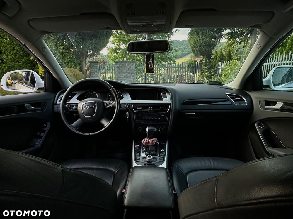 Audi A4 2.0 TDI Limited Edition Multitr - 12