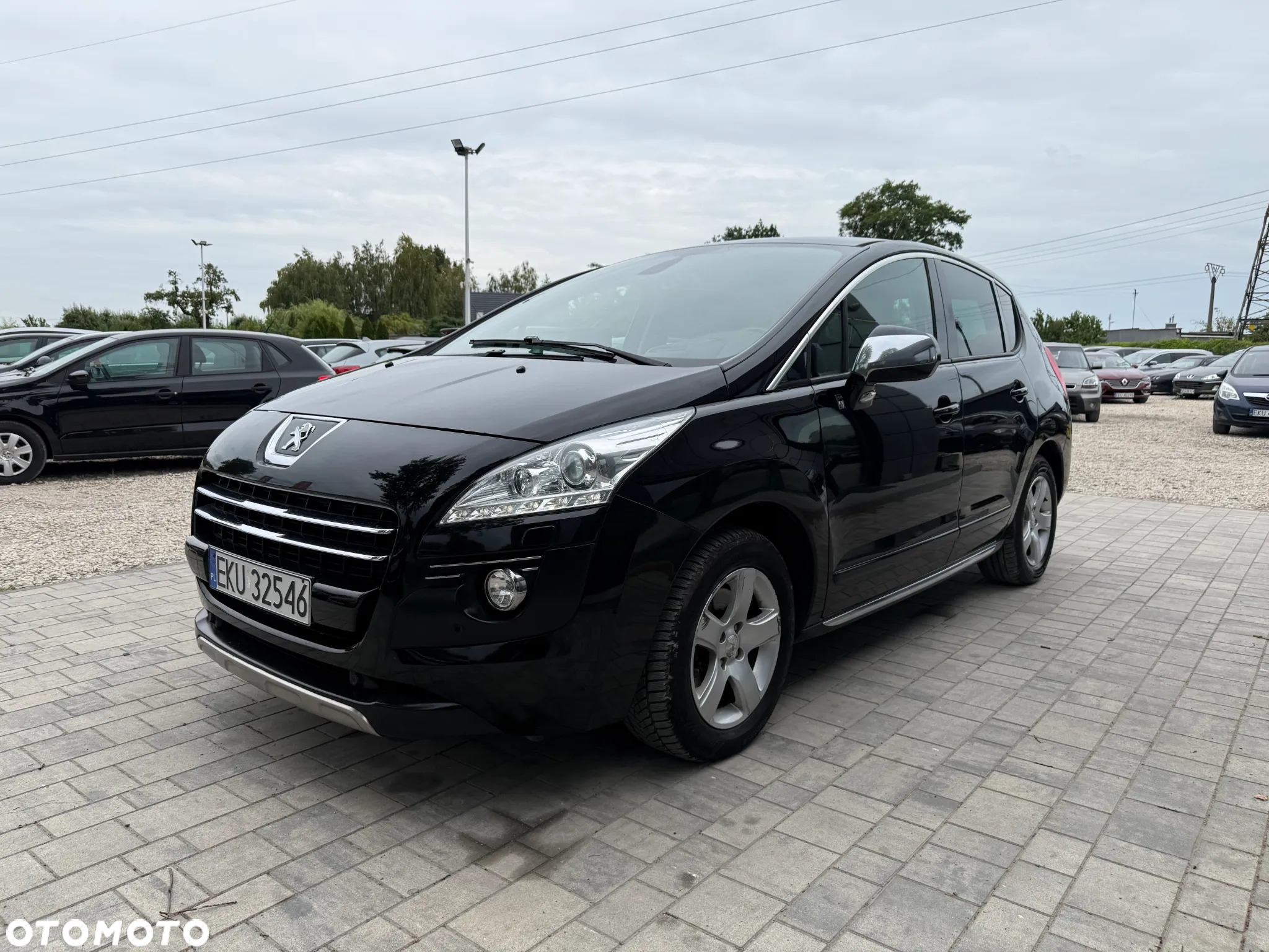 Peugeot 3008 Hybrid4 - 17