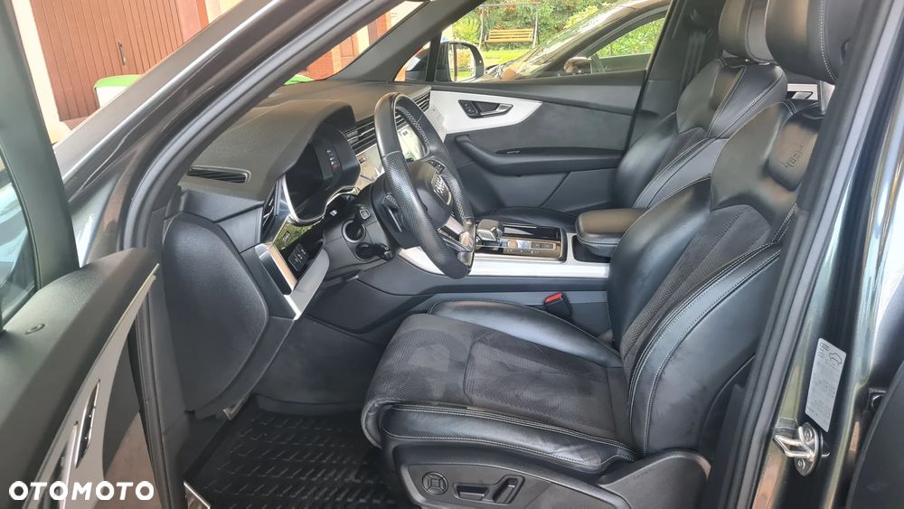 Audi SQ7 4.0 TDI Quattro Tiptronic - 6