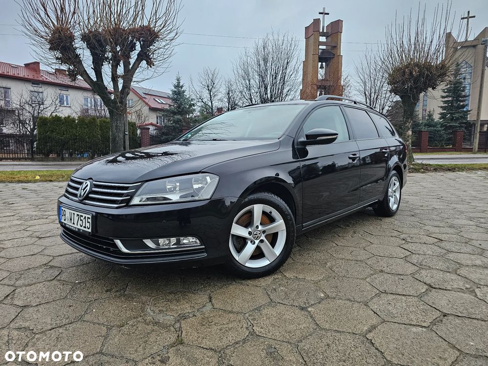Volkswagen Passat 2.0 TDI DPF BlueMotion Technology Comfortline - 33