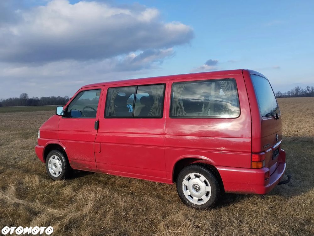Volkswagen Multivan - 4
