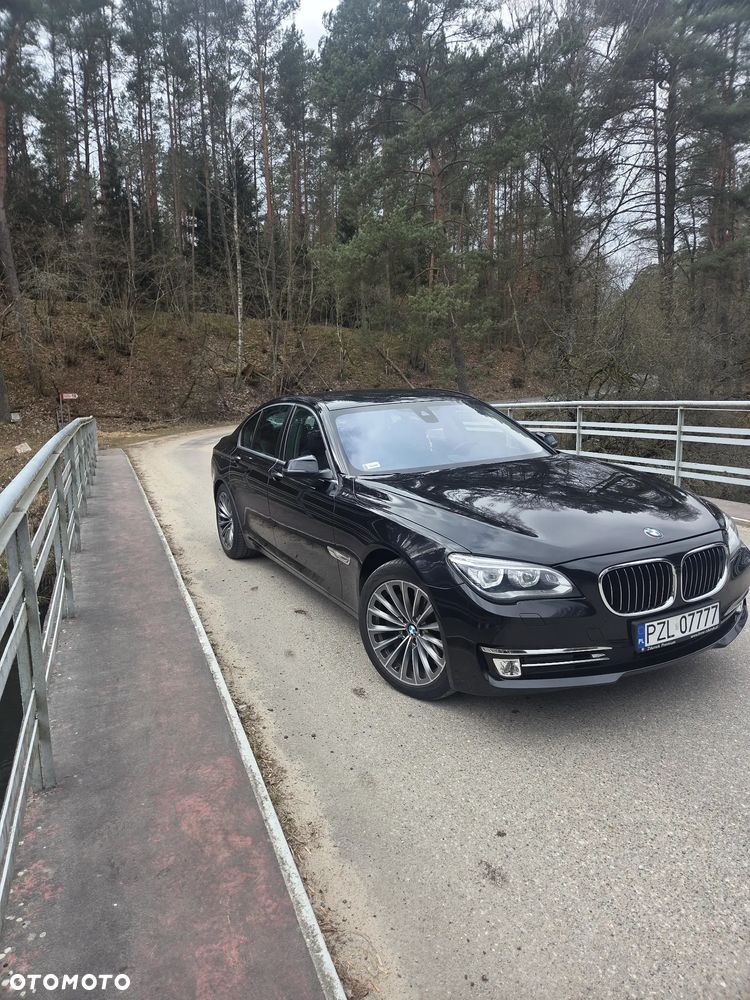 BMW Seria 7 750d xDrive - 3