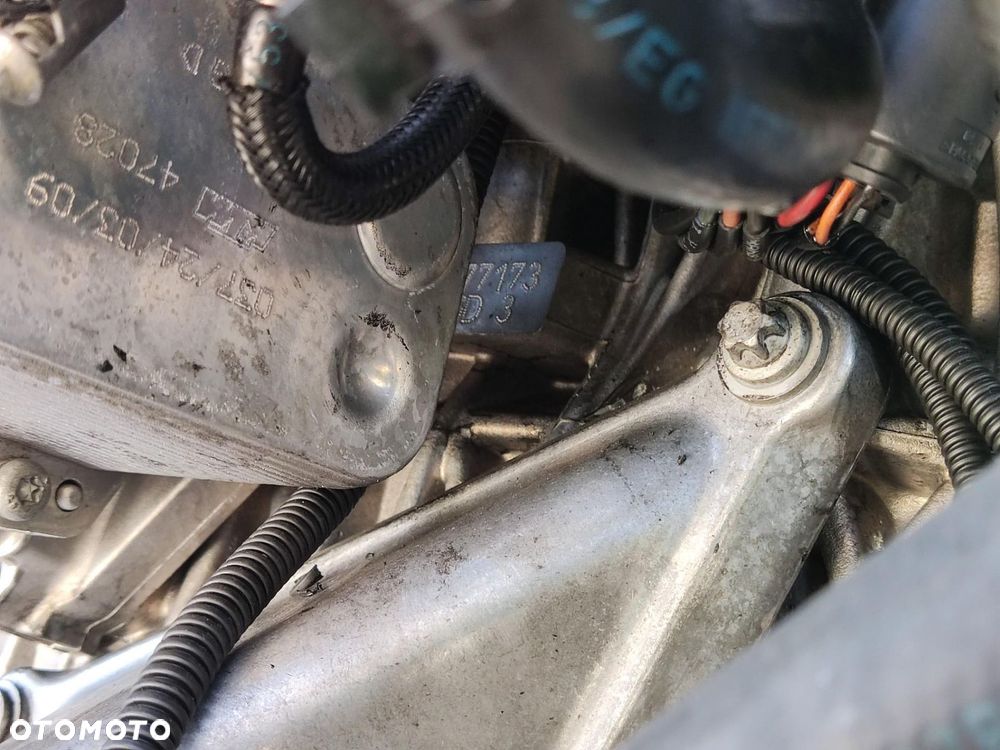 SILNIK KOMPLETNY WTRYSKIWACZE TURBINA BMW 5 E60 E61 3.0 D 306D3 235 KM M57 - 8