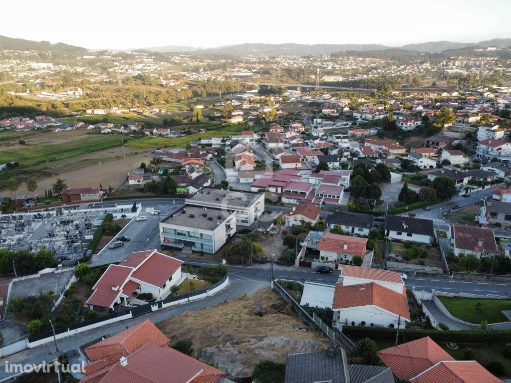 Terreno para Construção em Pedome - 696m² | Excelente Localização - Grande imagem: 4/35