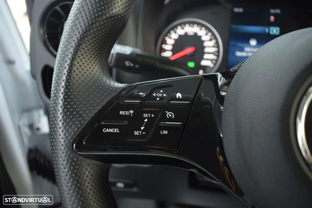 Mercedes-Benz Vito - 17