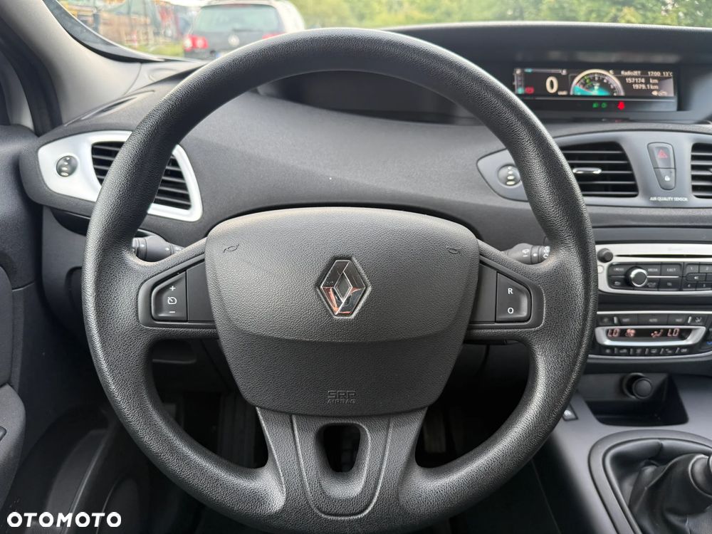 Renault Scenic - 20