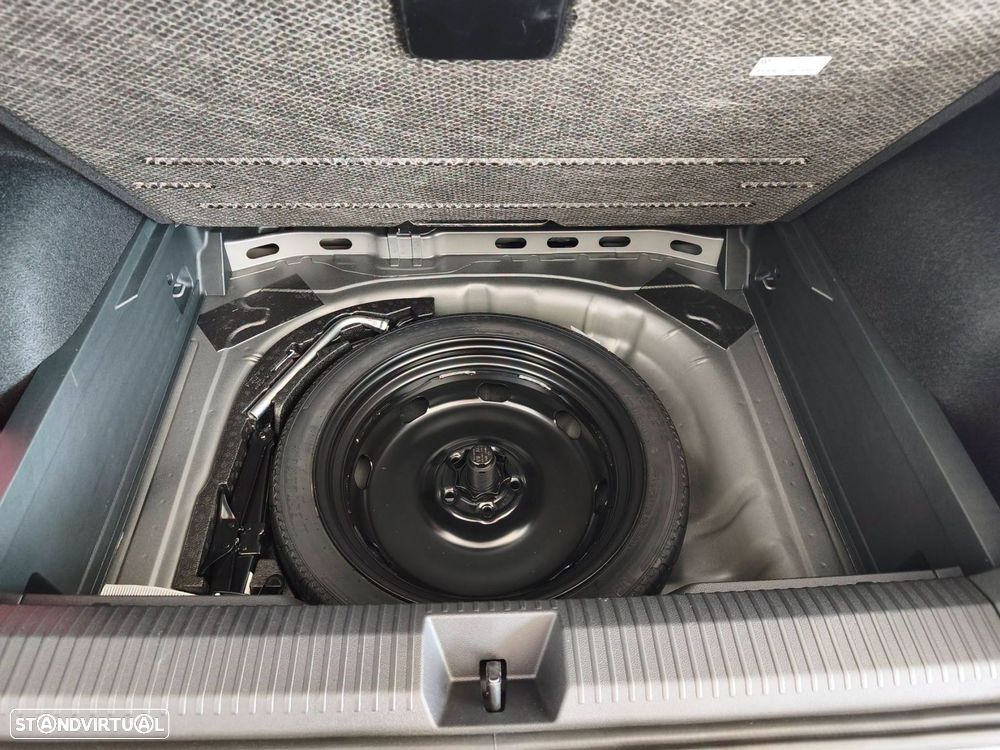 VW T-Roc 1.5 eTSI Trend DSG - 9