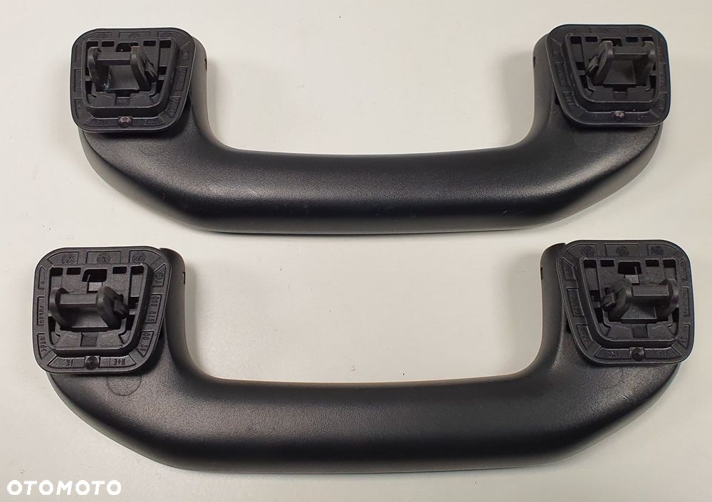 RĄCZKA UCHWYT PODSUFITKI PRZÓD MERCEDES W176 - 3