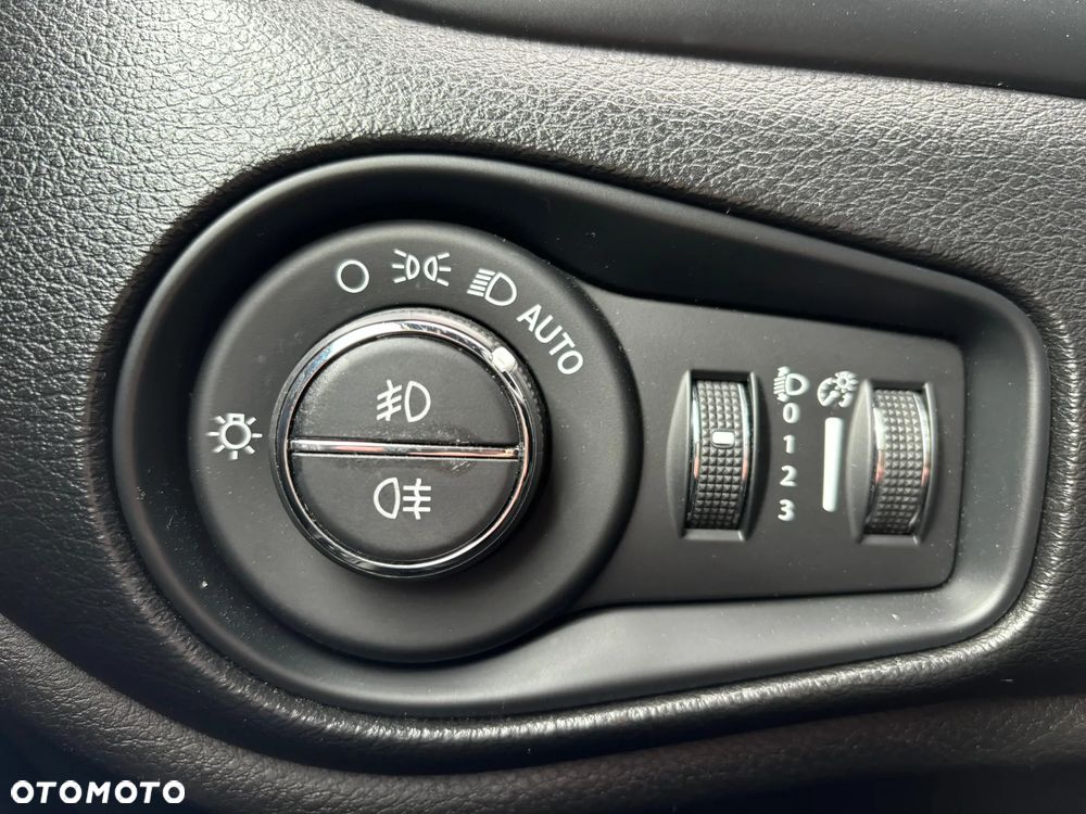 Jeep Renegade 1.3 GSE T4 Turbo S FWD S&S - 20