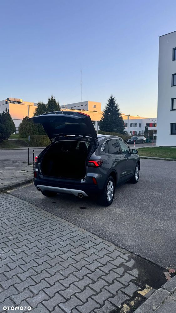 Ford Kuga - 5