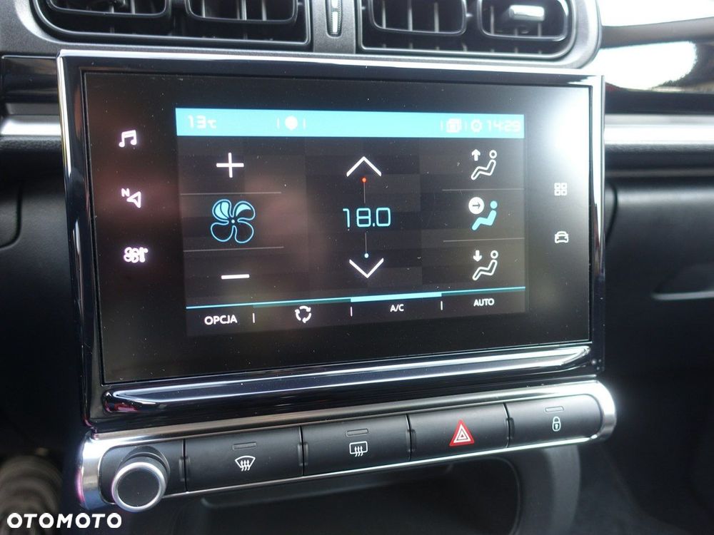 Citroën C3 1.2 PureTech Shine - 23