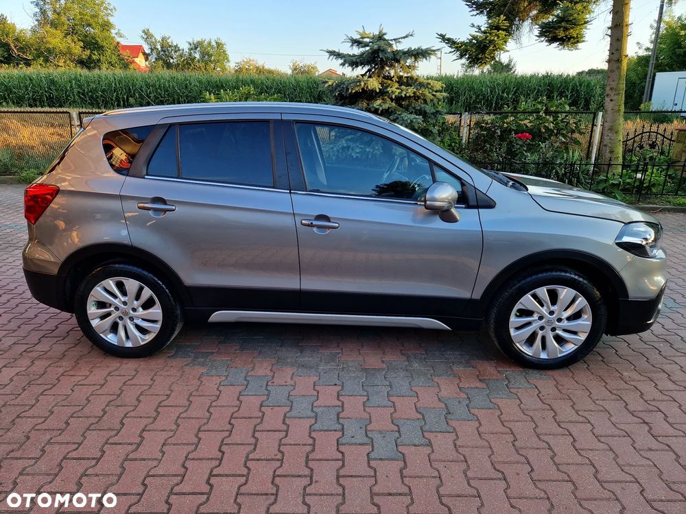 Suzuki SX4 S-Cross 1.4 T Elegance 4WD - 37