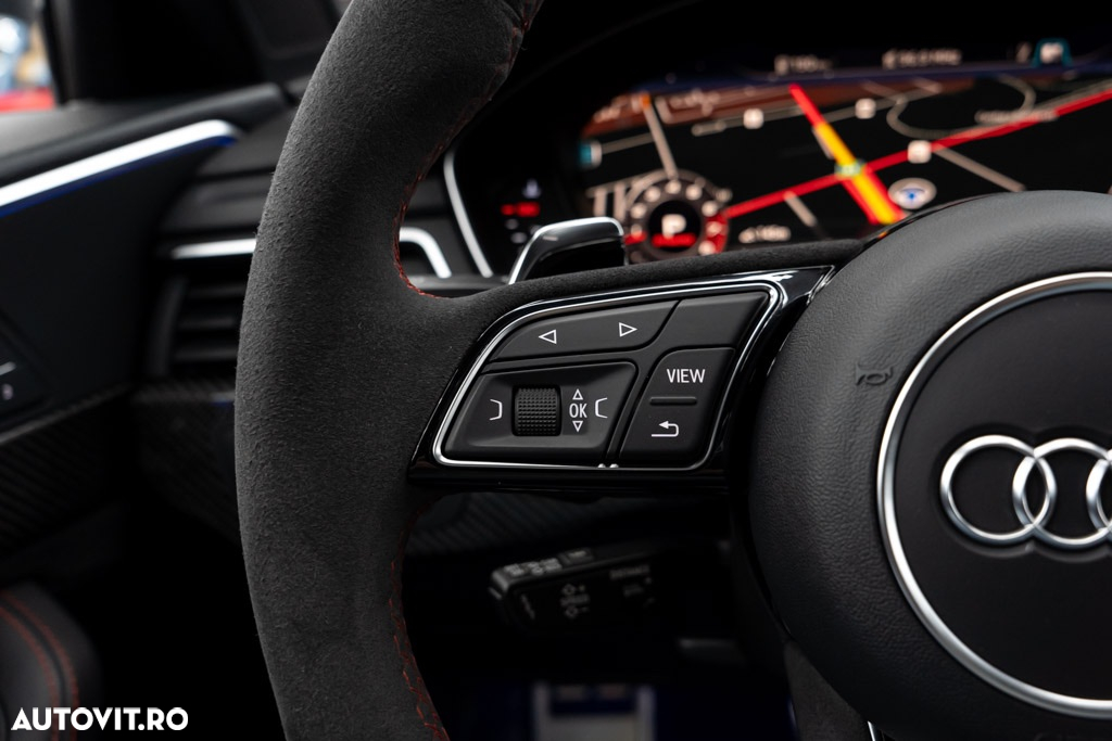 Audi RS4 Avant quattro Tiptronic - 32