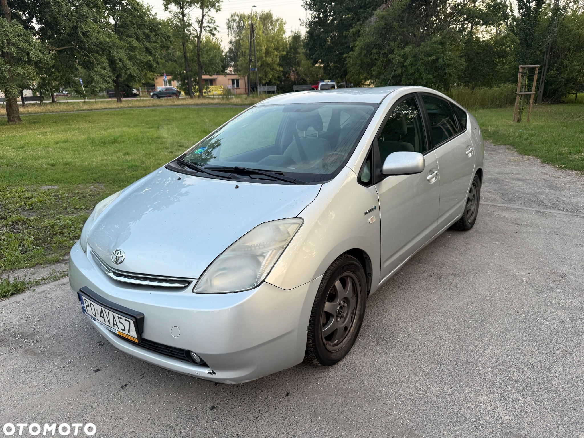 Toyota Prius 1.5 VVT-i Sol (nav) - 1