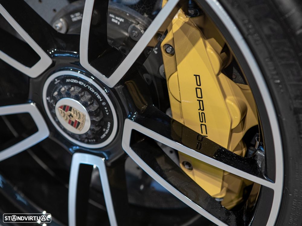 Porsche 911 (992) Turbo S PDK - 14