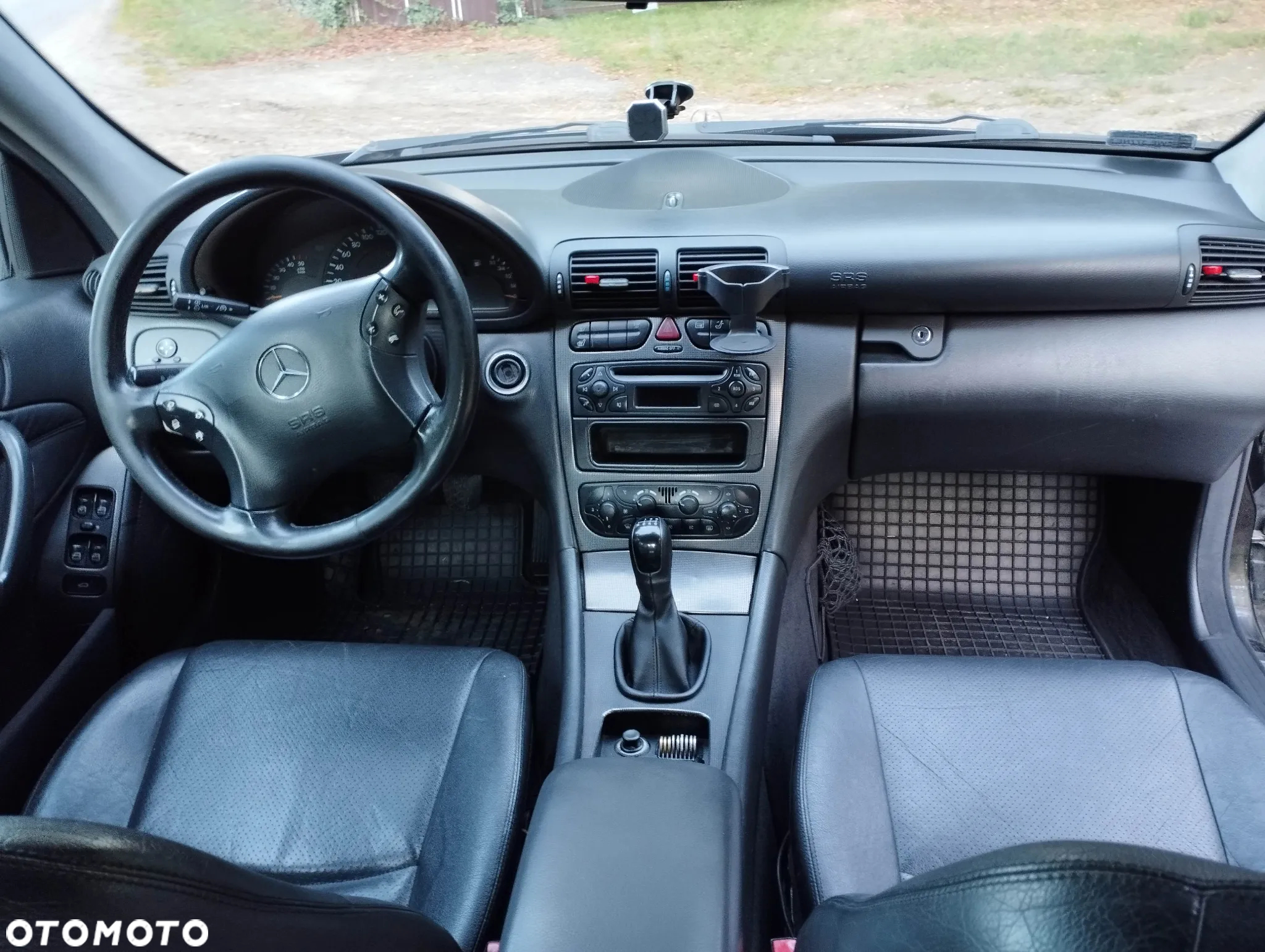 Mercedes-Benz Klasa C 220 CDI Avantgarde - 4