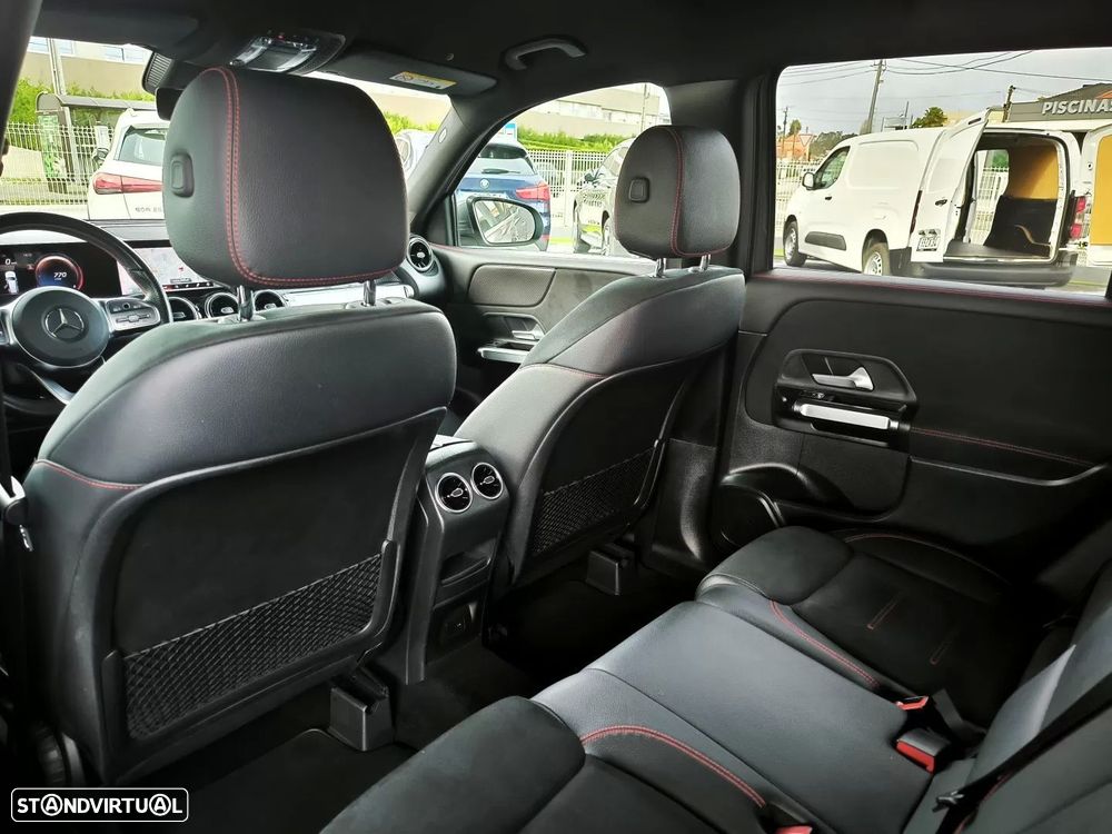 Mercedes-Benz GLB 200 d AMG Line - 25