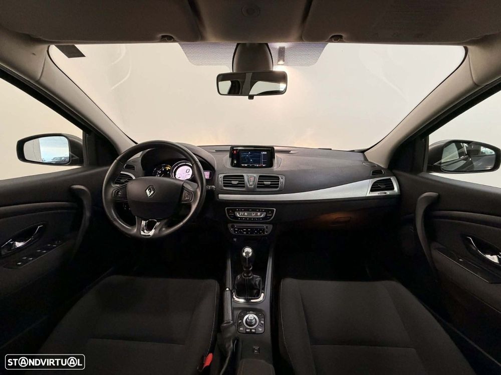 Renault Mégane Sport Tourer 1.5 dCi Dynamique SS - 9