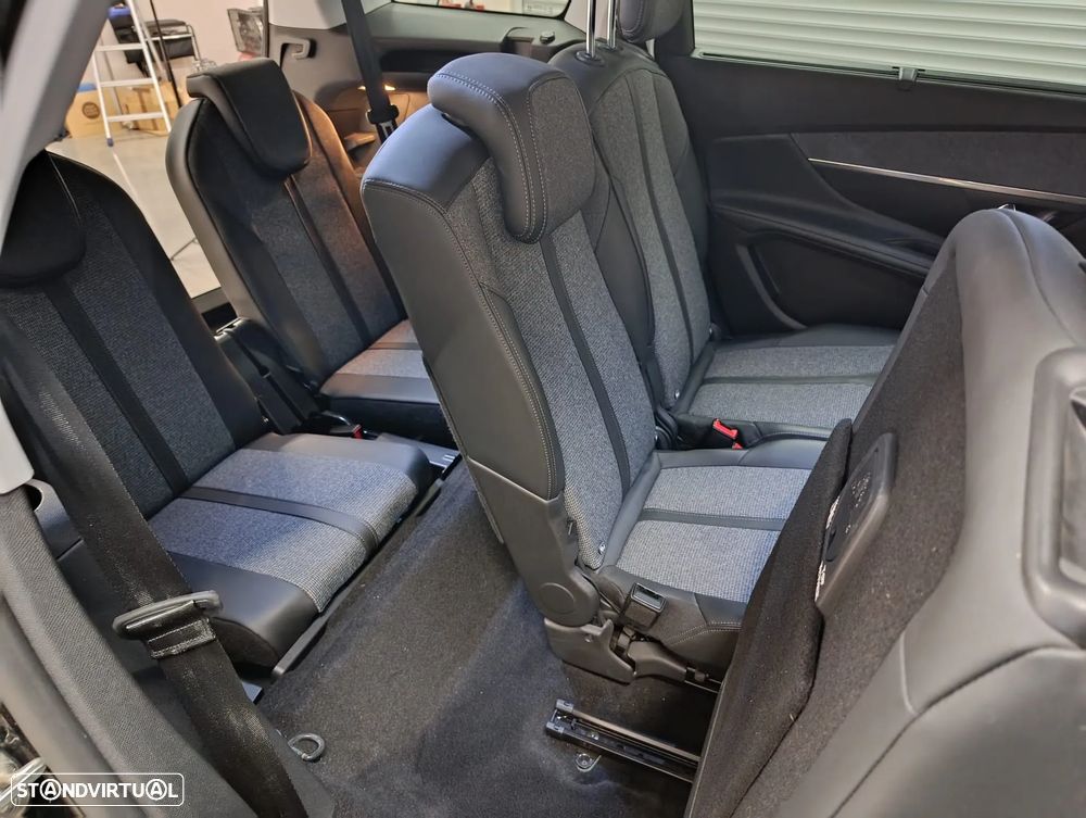 Peugeot 5008 1.5 BlueHDi Allure EAT8 - 19