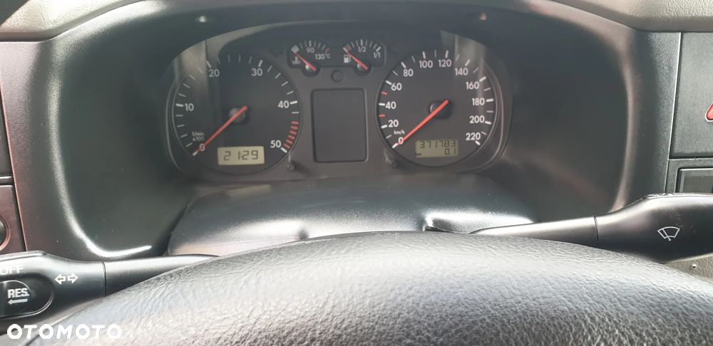 Volkswagen Transporter - 15