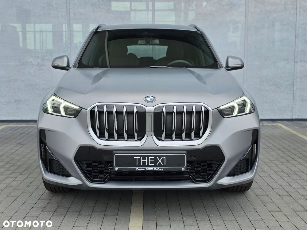 BMW X1 sDrive20i mHEV - 9