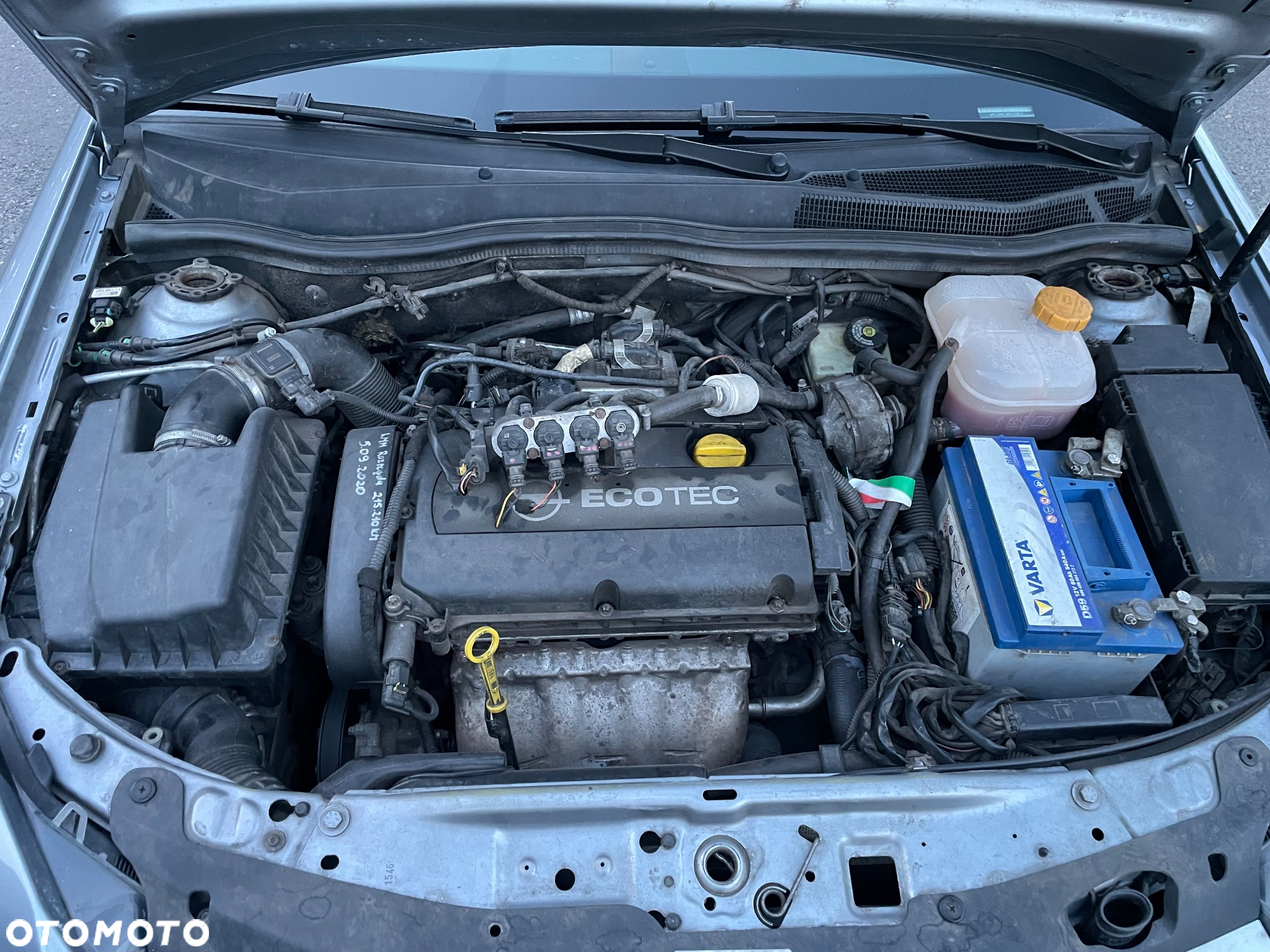 Opel Astra GTC 1.8 Cosmo - 9