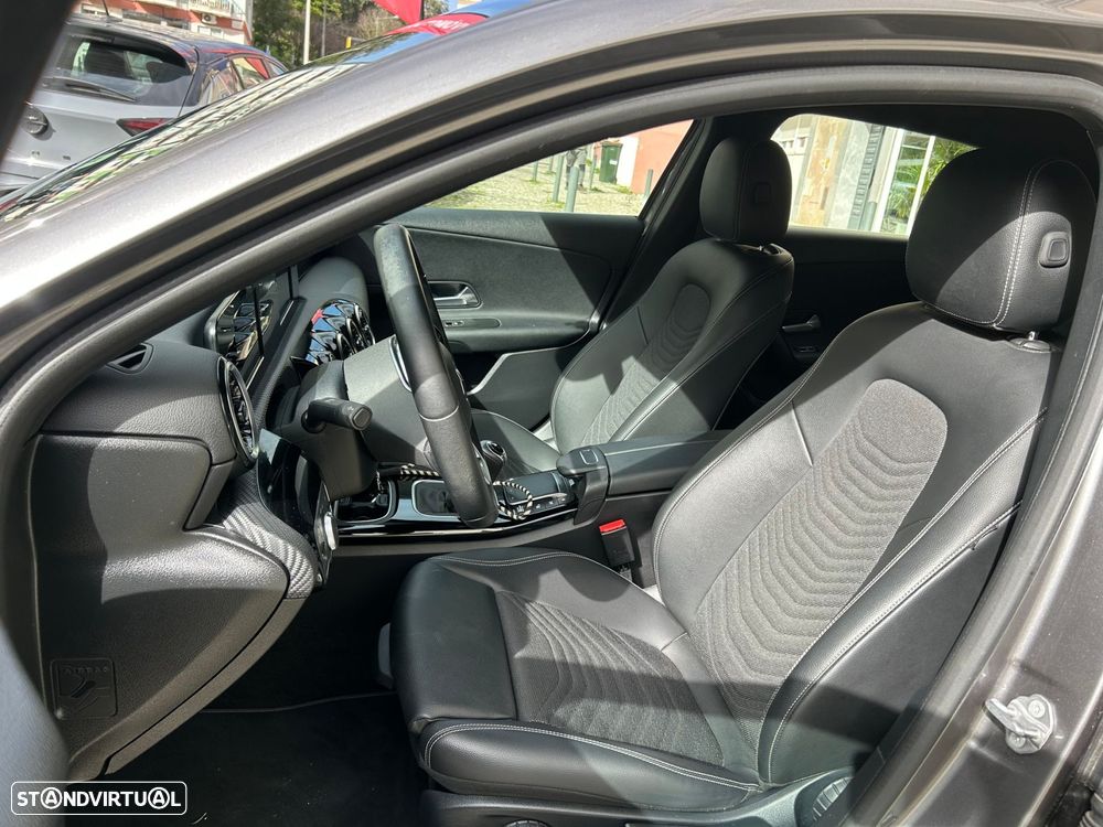 Mercedes-Benz A 160 Style Plus - 11