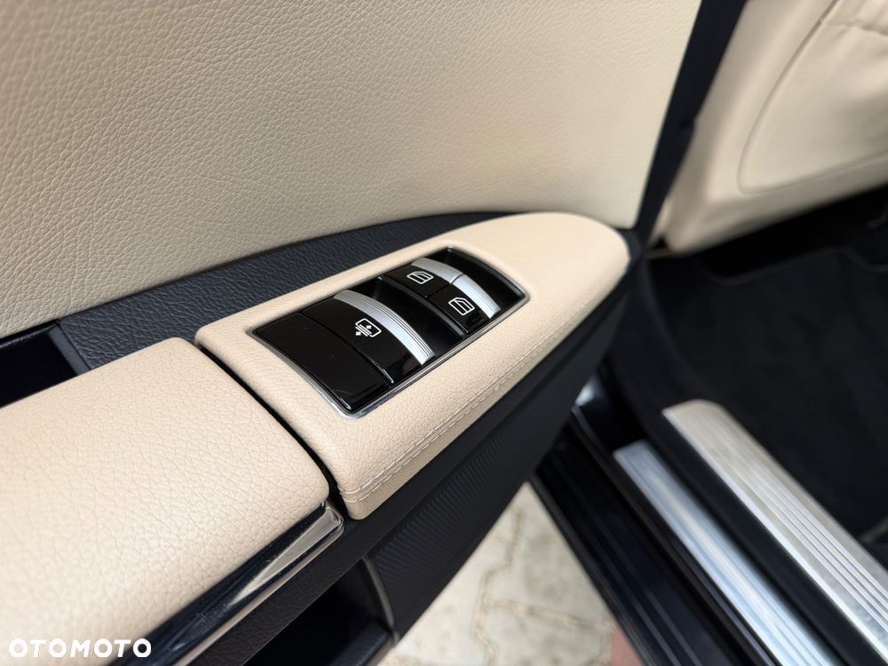 Mercedes-Benz Klasa S 350 (BlueTEC) d 4-Matic 7G-TRONIC - 40
